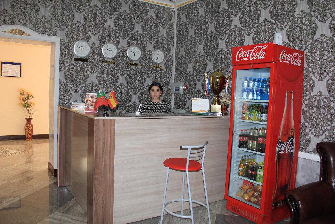 Hotel "Aishadeluxe" ทาราซ ภายนอก รูปภาพ