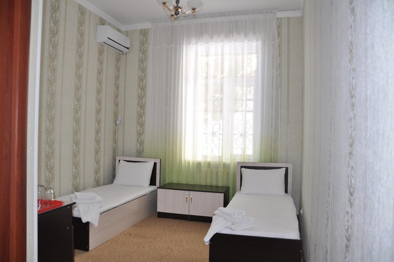 Hotel "Aishadeluxe" ทาราซ ภายนอก รูปภาพ